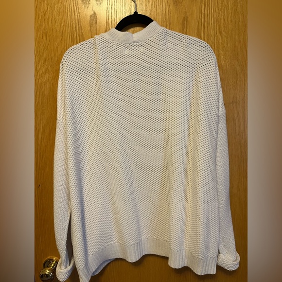 Hollister White Crochet Sweater - Picture 2 of 2